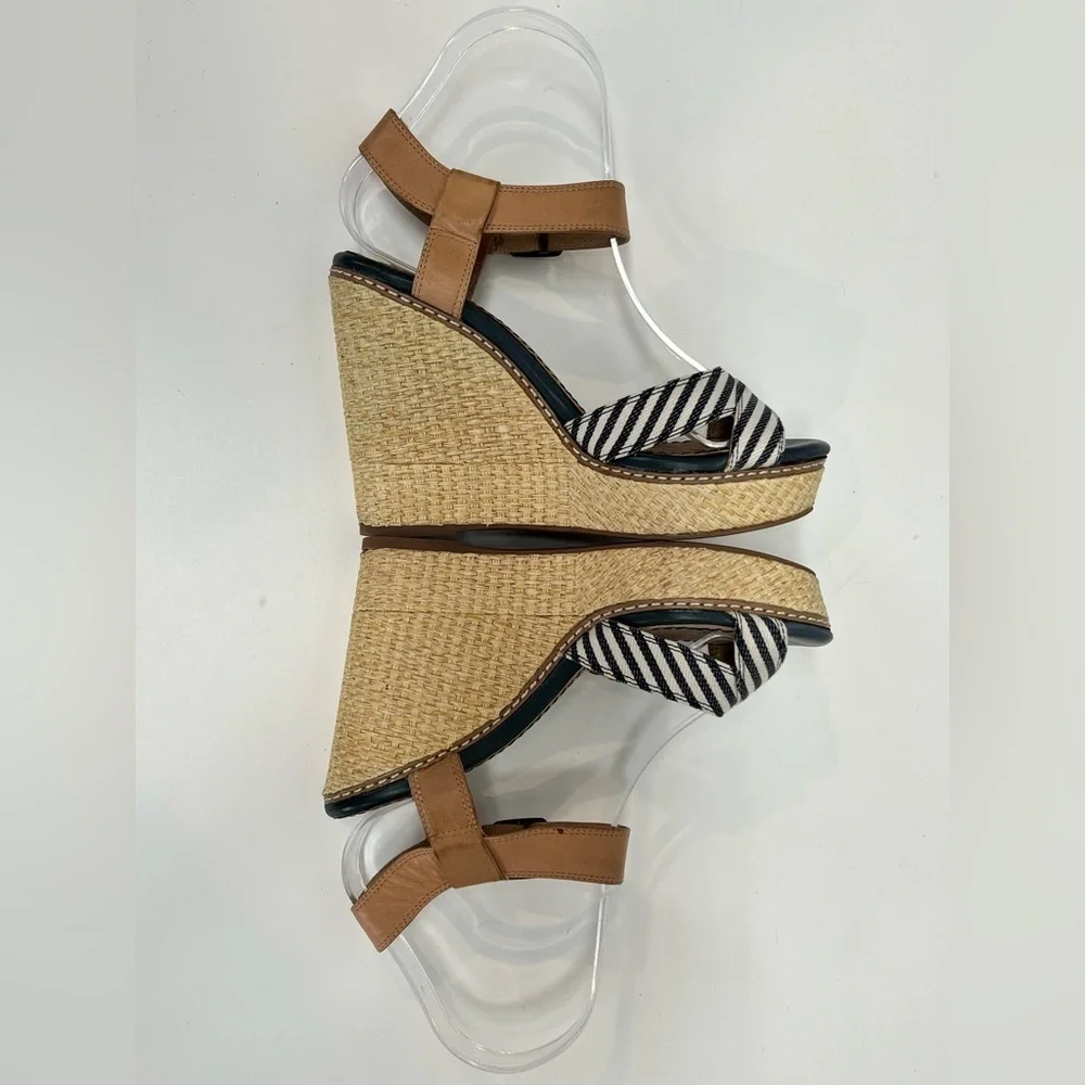 SPLENDID Tan with Blue and white stripe wedge sandals size 7.